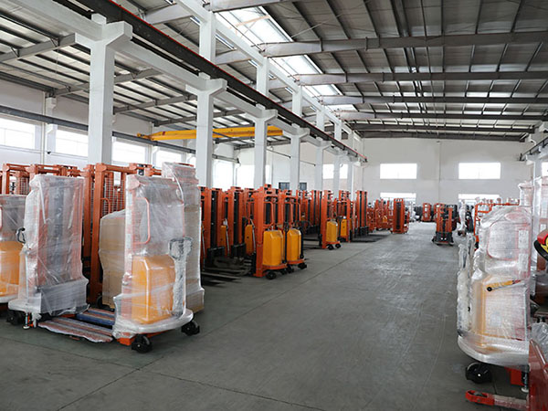 升降平台工作原理及维护方案